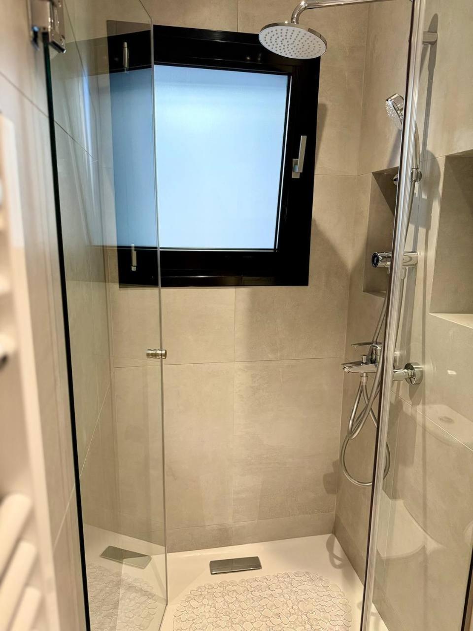 Lux Residence Ampelokipi 雅典 外观 照片