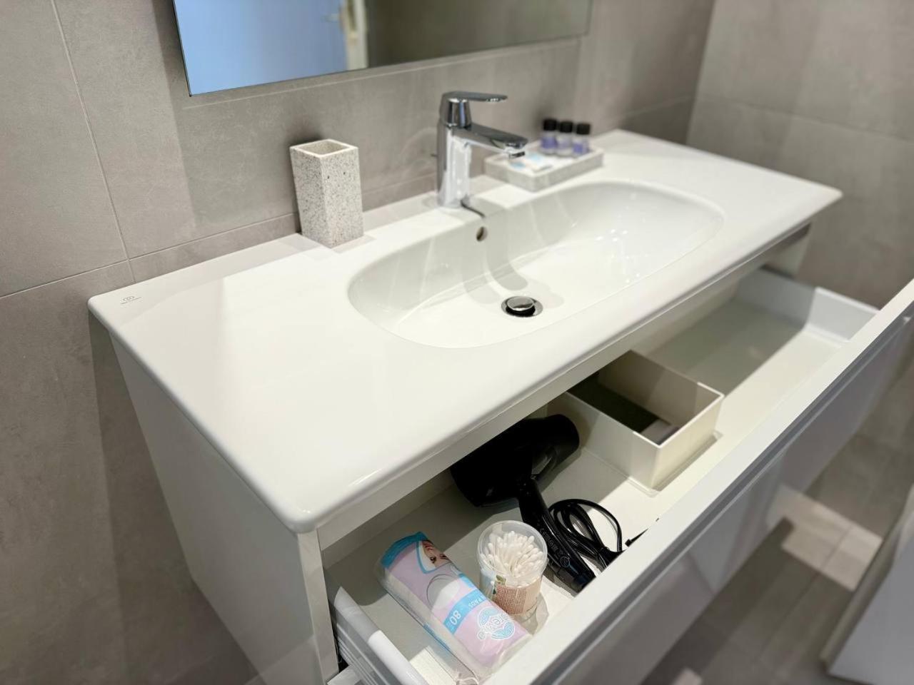 Lux Residence Ampelokipi 雅典 外观 照片