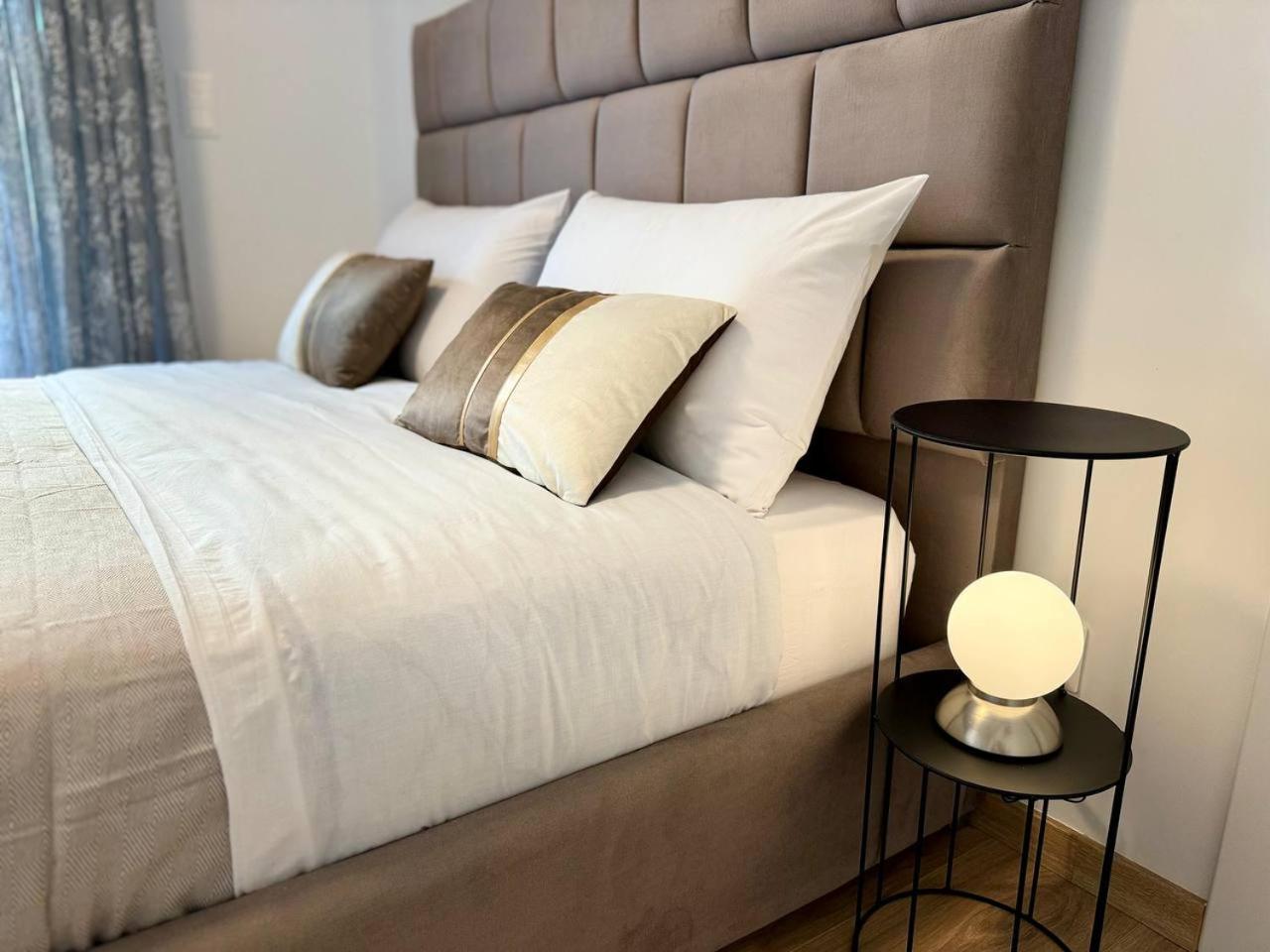 Lux Residence Ampelokipi 雅典 外观 照片